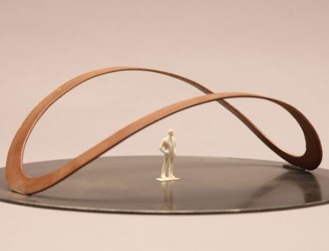 MODEL – Infinity