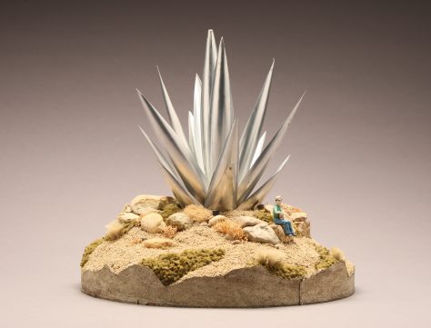 MODEL – Aluminum Yucca